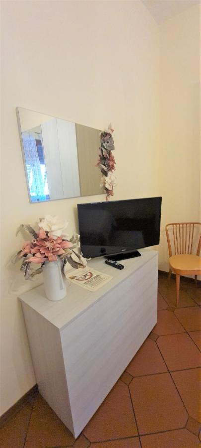 B&B Via Della Grotta Monsummano Terme Εξωτερικό φωτογραφία